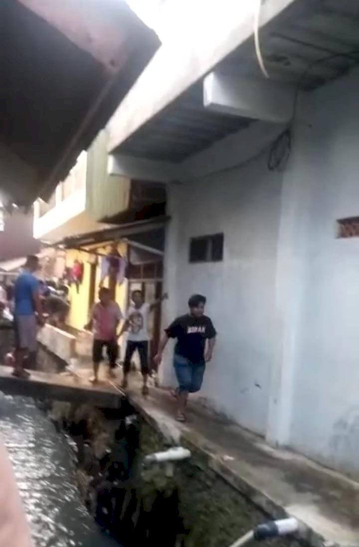 Kali ke Dua Pelita 8 Kebakaran, Petugas Pemadam dan Warga Berjibaku Padamkan Api