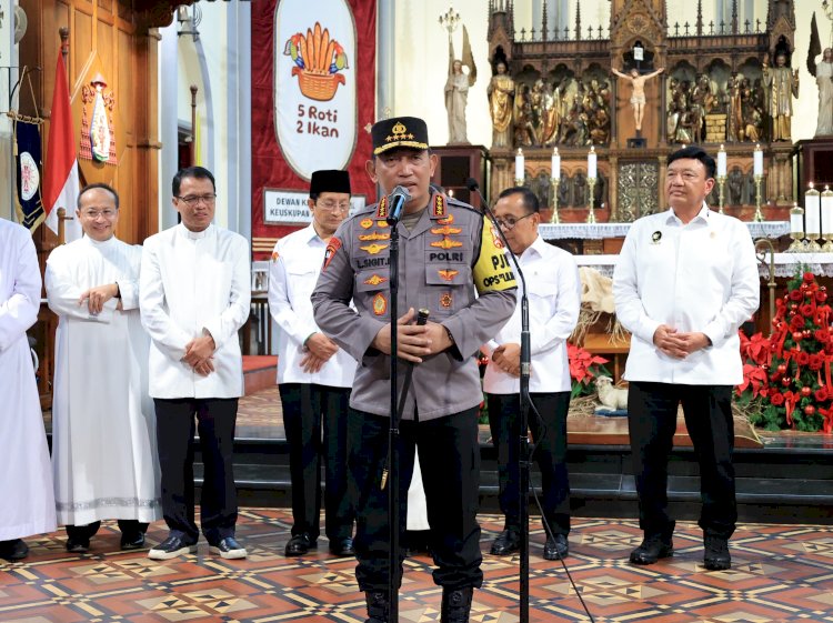 Ucapkan Selamat Natal, Kapolri: Mari Genggam Erat Persatuan dan Kesatuan