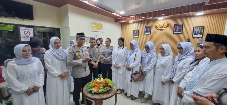 Buka Bersama dan Santunan Anak Yatim Piatu di Polsek Ciputat Timur