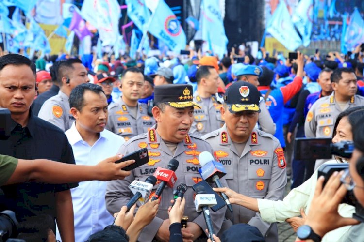 Kapolri Pastikan Kawal hingga Tuntas Hari Buruh di Monas yang Dihadiri Presiden
