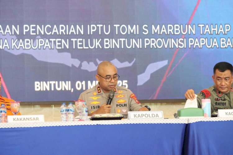 Konferensi Pers Penutupan Operasi SAR Polda Papua Barat Pencarian IPTU Tomi Samuel Marbun, Polda Papua Barat Tegaskan Komitmen Kemanusiaan