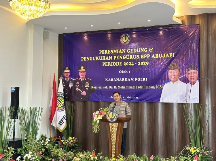 Kabaharkam Polri Hadiri Peresmian Gedung dan Pengukuhan Pengurus Abujapi Jakarta, Tegaskan Profesionalisme Satpam