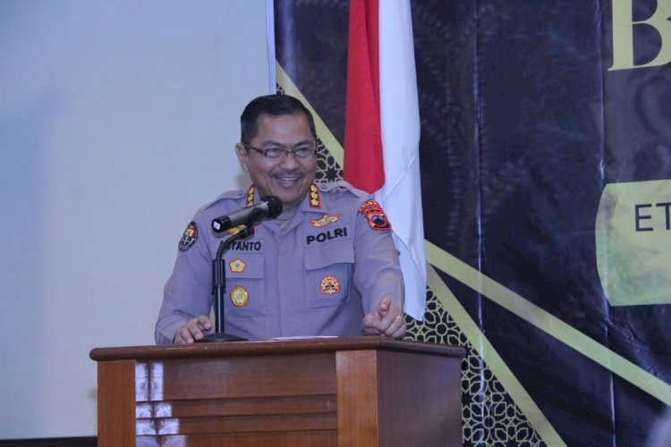 Optimalkan Pemanfaatan A.I, Bidhumas Polda Jateng Gelar FGD Bahas Etika, Tantangan, dan Peluang