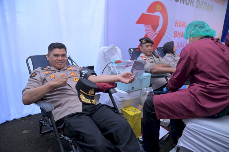 Semarak Hari Bhayangkara ke-79, Polda Jabar Gelar Donor Darah di Cikole Lembang