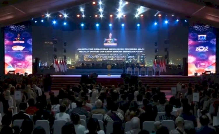 Resmi Dibuka, Ribuan Pengunjung Memadati Pameran Jakarta Fair 2025