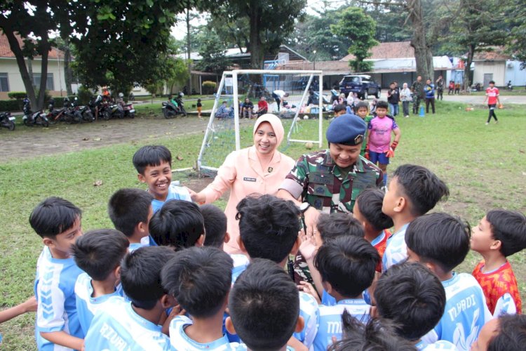 Bangun Semangat Generasi Muda, Danlanud Husein Sastranegara Motivasi Siswa SSB Angkasa