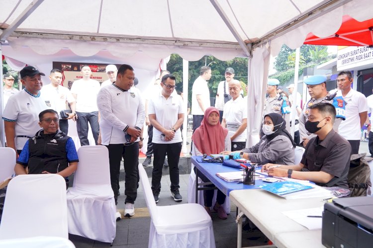 Antusias warga Bandung Kunjungi Pelayanan Publik Gratis di Car Free Day Dago Bandung