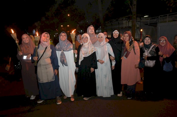 Sambut Tahun Baru Islam 1 Muharam 1447 Hijriah, Lanud Husein Sastranegara Menggelar Pawai Obor