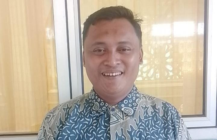 SMP Sebelas Maret Rayakan Perpisahan,    Rino Anggara S.Pd: Tahun Depan Adakan Bahasa Mandarin,    Ketua Pengurus Yayasan: Perlu Ada Donatur 