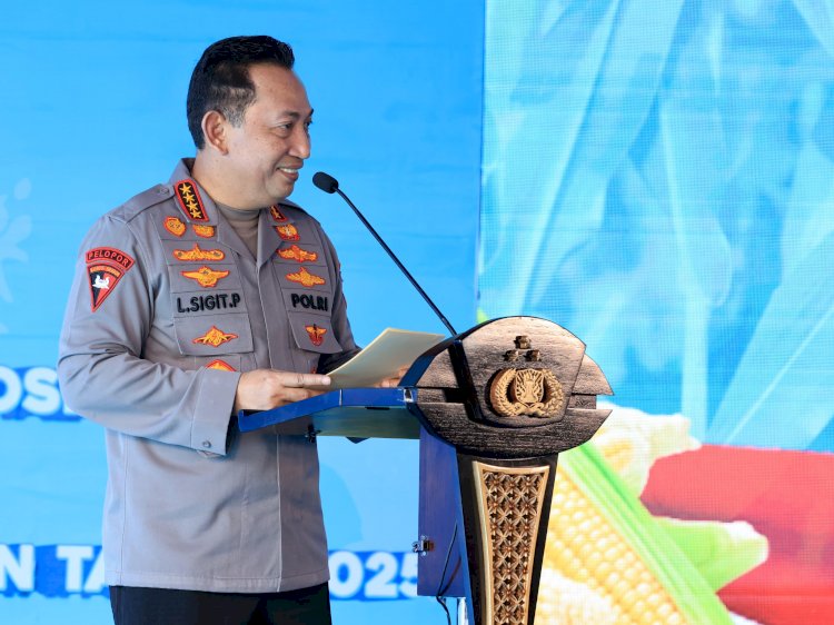 Kapolri Tegaskan Komitmen Polri Dukung Ketahanan Pangan Lewat Penanaman Jagung Serentak di Grobogan