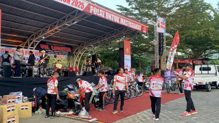 Bhayangkara Fun Walk Meriahkan HUT Bhayangkara ke-79 di Kebun Raya Indrokilo Boyolali