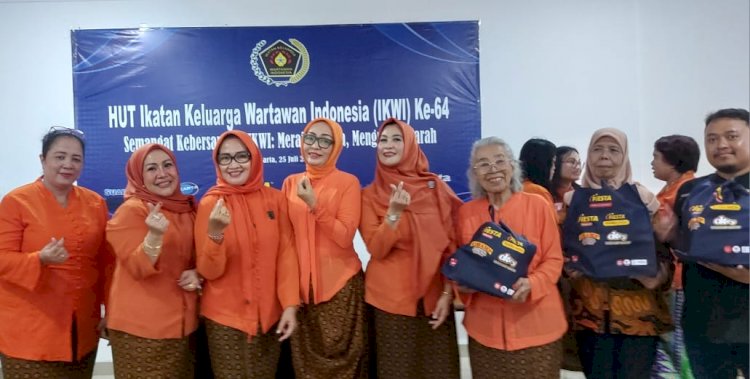Pengurus IKWI Pusat Rayakan HUT Ke-64 Secara Sederhana