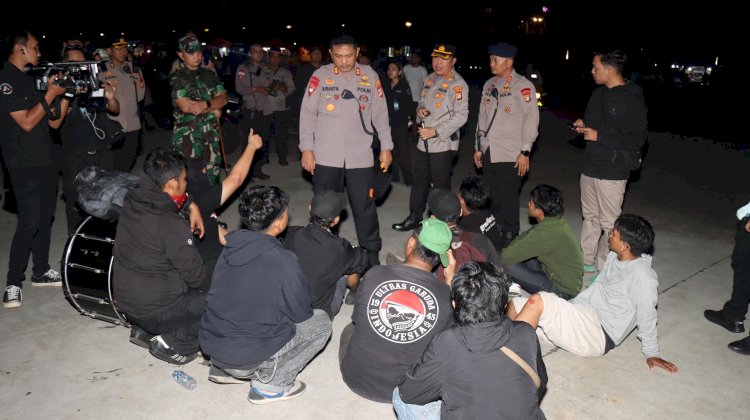 Polisi Bertindak Cepat Usai Ricuh Final AFF U-23, sebanyak 22 Suporter Diamankan